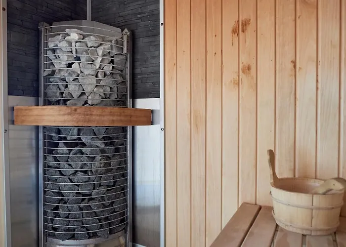 דירה Isigude Pool & Mamaia Nord 3*