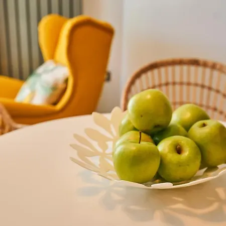 Isigude Pool & Mamaia Nord Apartamento 3*