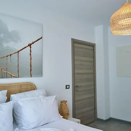Isigude Pool & Mamaia Nord 3* Năvodari