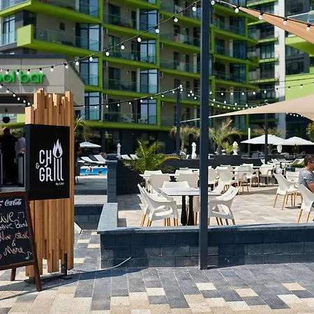 Isigude Pool & Mamaia Nord