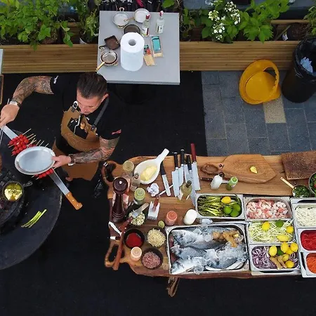 Isigude Pool & Mamaia Nord