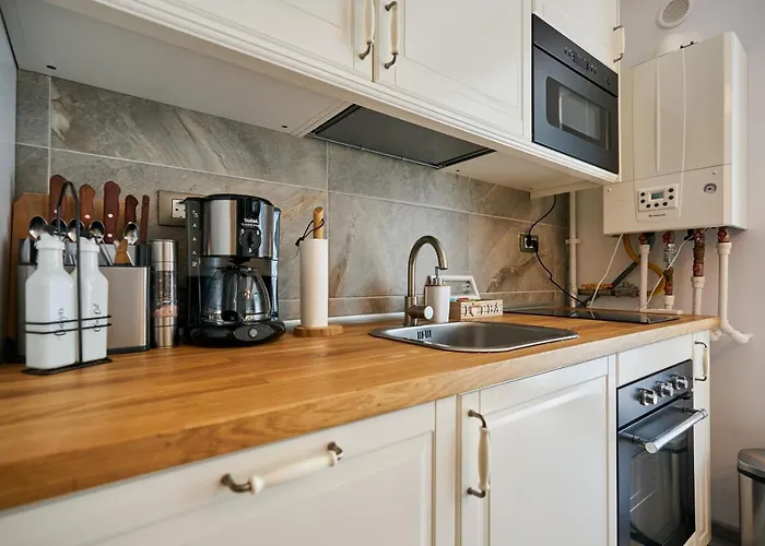 Isigude Pool & Mamaia Nord Năvodari